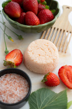 Load image into Gallery viewer, Strawberry Natural Solid Shampoo for Normal Hair with Fractionated Coconut Oil